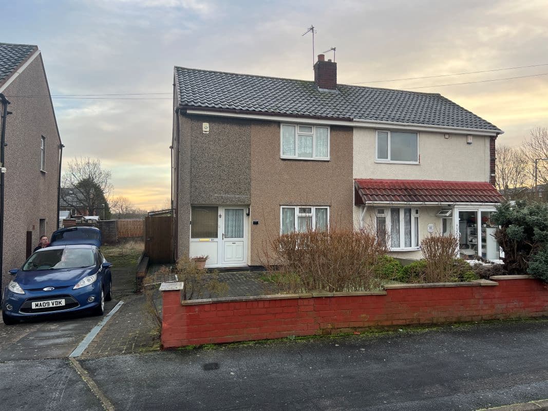 2 Bedroom Semi Detached House