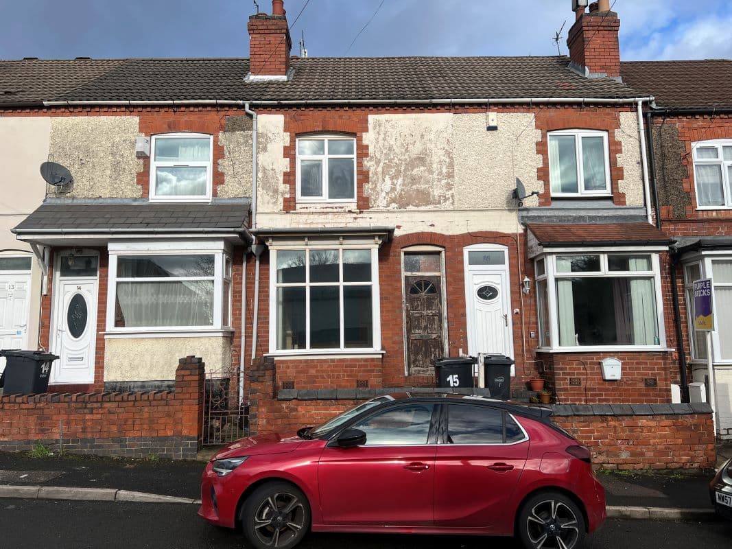 2 Bedroom Mid Terraced House