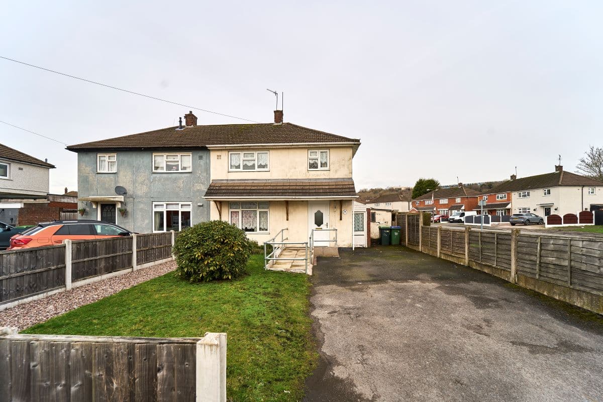 3 Bedroom Semi Detached Property