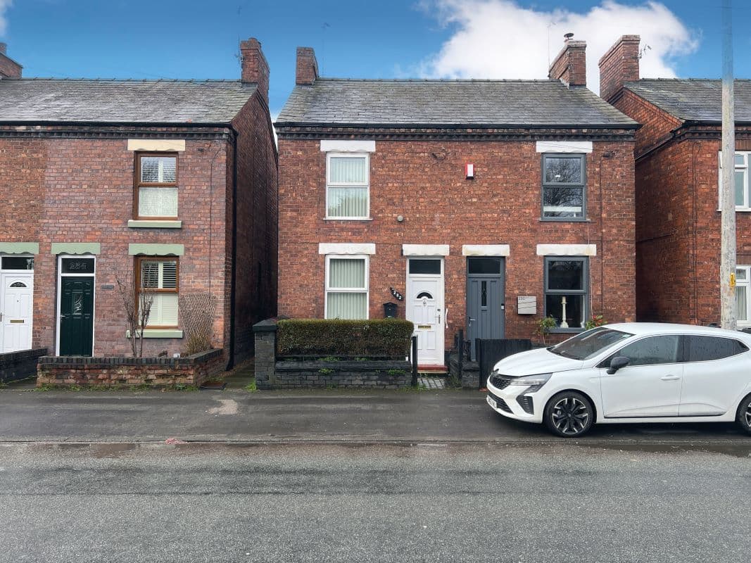 Vacant Freehold Semi Detached House in Middlewich