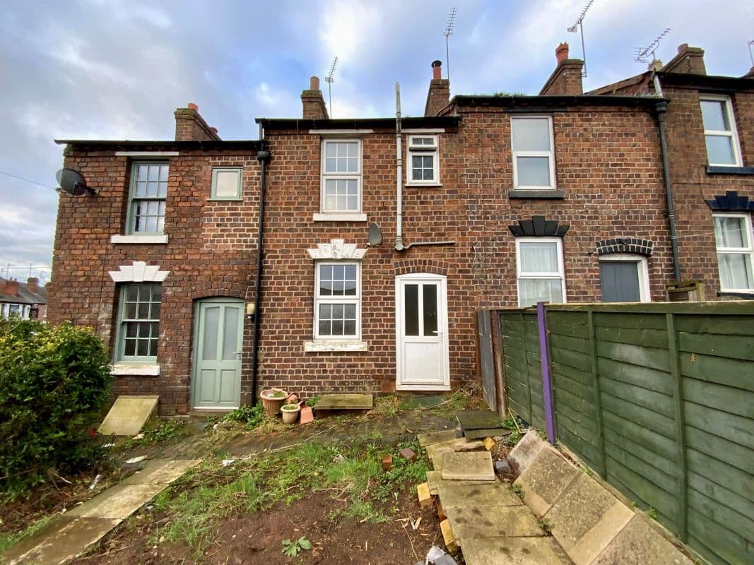 Mid Terraced Property in Kidderminster