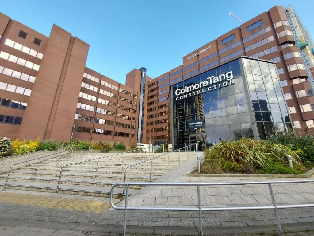 Apartment 912 The Broadway Residences