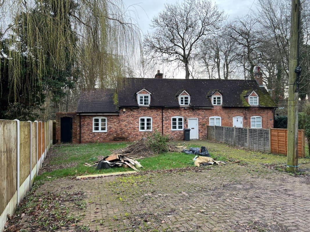 Vacant Freehold 4 Bedroom Semi Detached Property