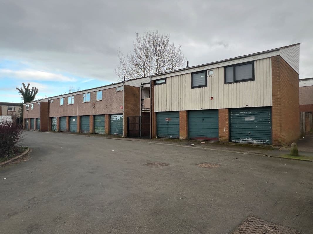 Maisonettes and Garages in Telford