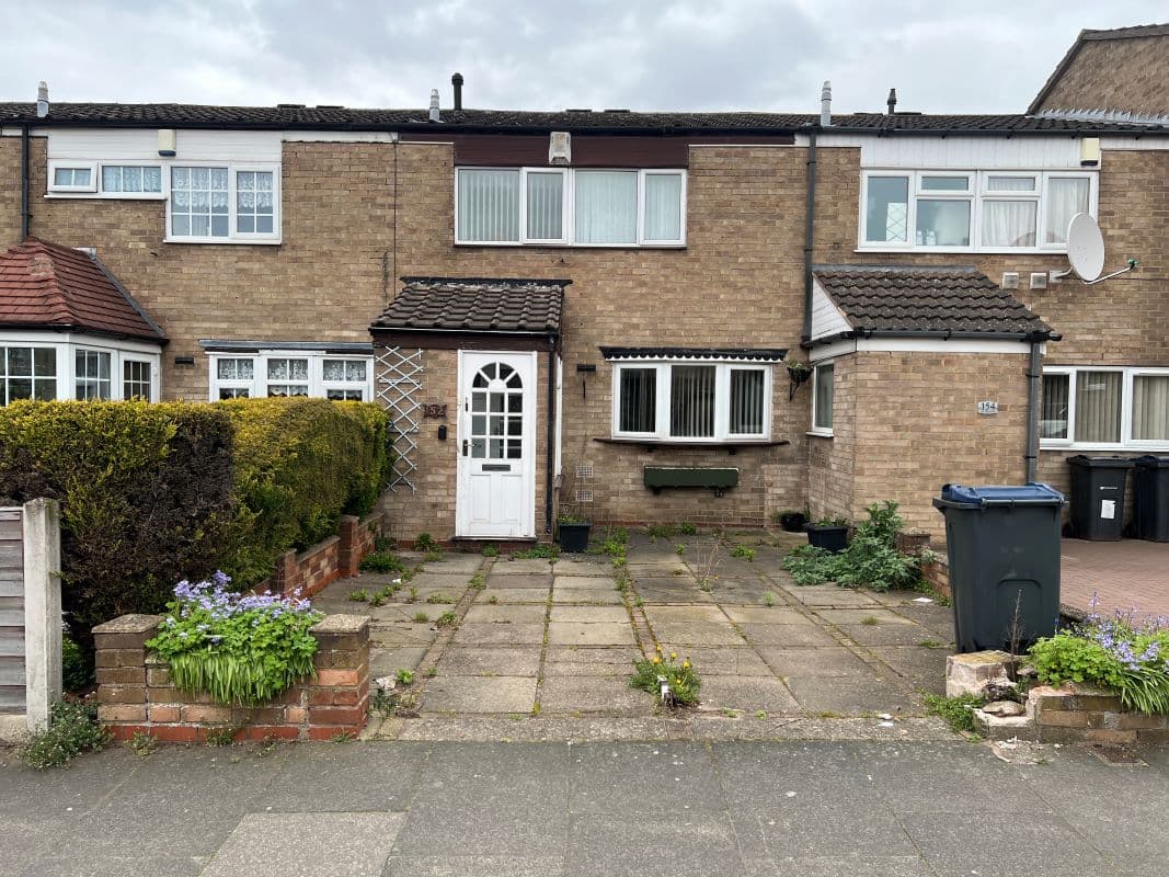 3 Bedroom Mid Terraced Property in Hodge Hill