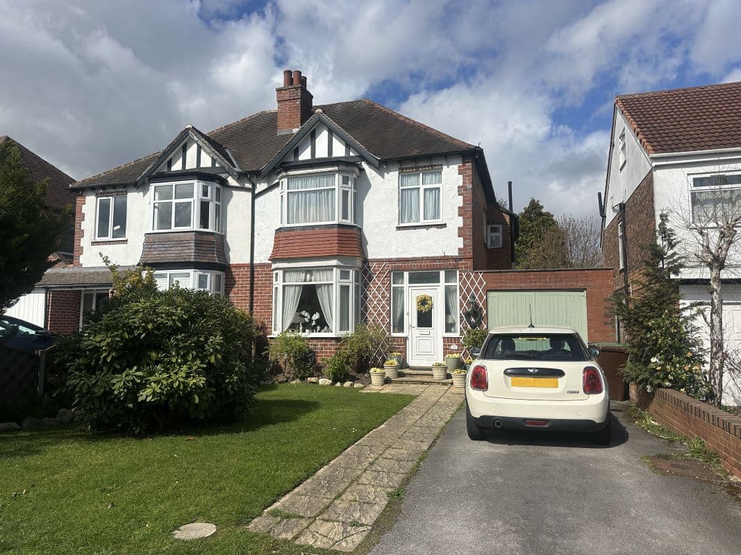 Auction of 3 Bedroom Semi Detached Property