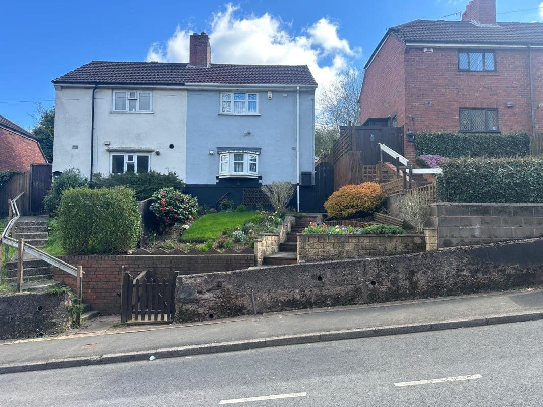 2 Bedroom Semi Detached Property