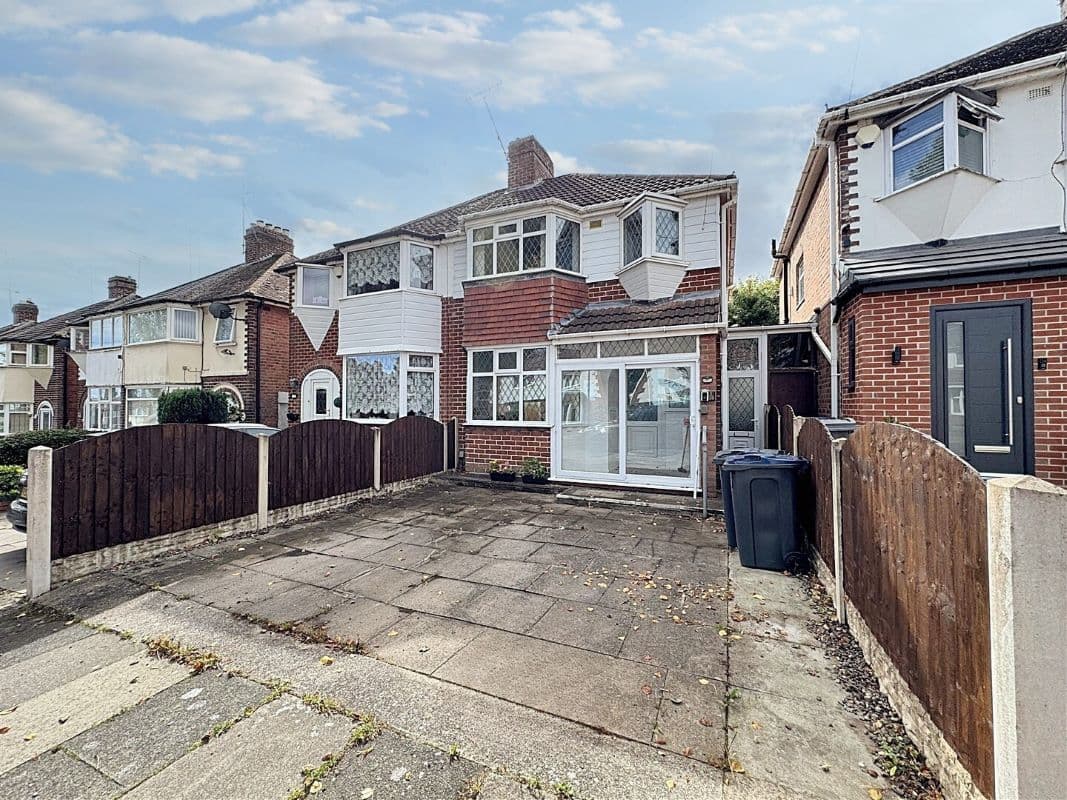 3 Bedroom Semi Detached Property