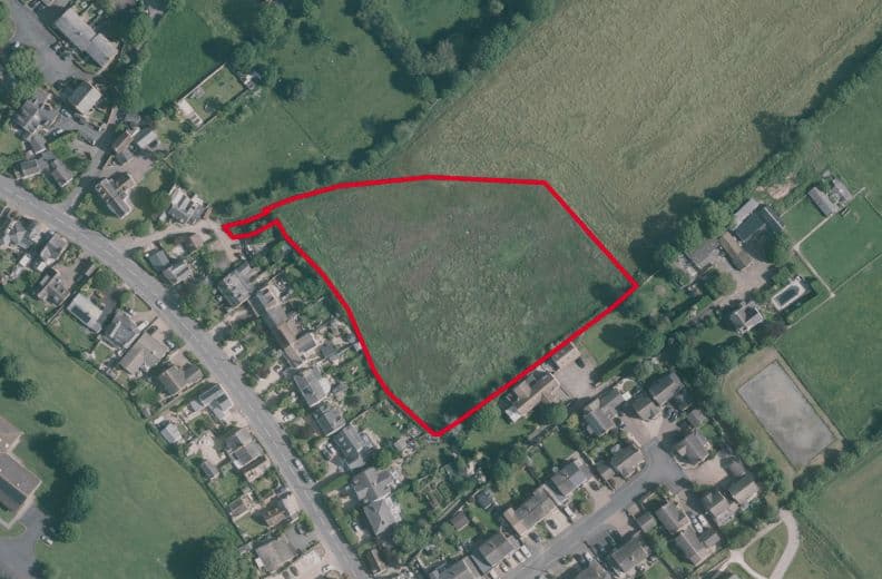 Freehold Parcel of Land in Ettington
