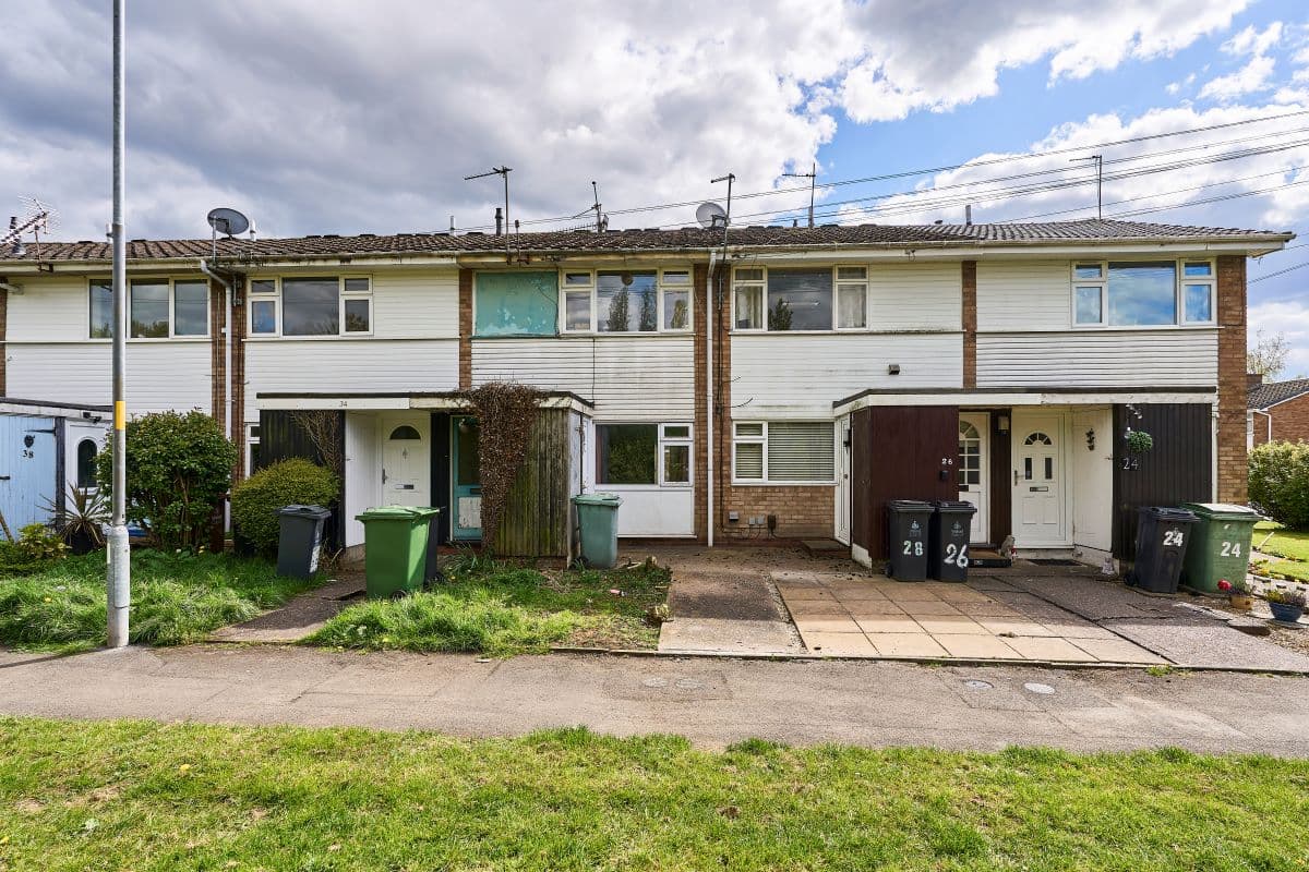 Vacant Leasehold Ground Floor Maisonette