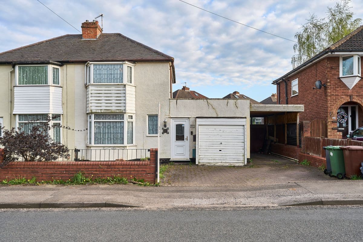 3 Bedroom Semi-Detached Property in Brownhills