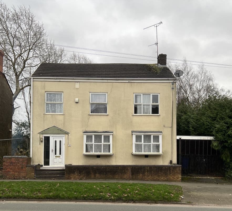 Vacant Freehold Four Bedroom Detached Property