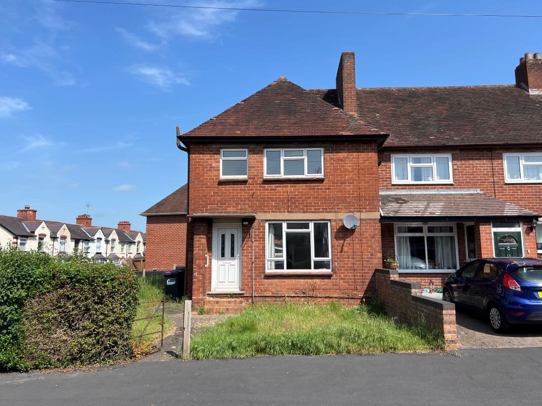 3 Bedroom End Terraced House