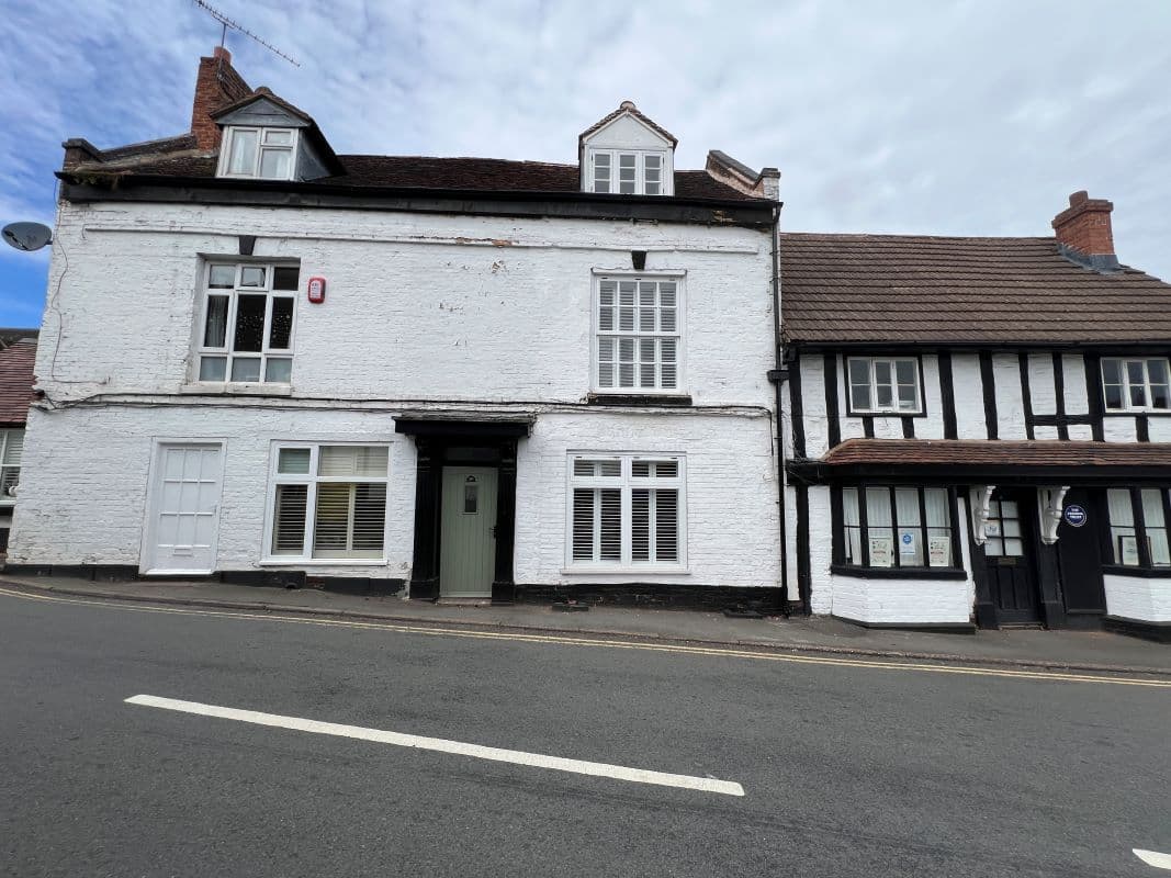 3 bed period property in the heart of Alvechurch