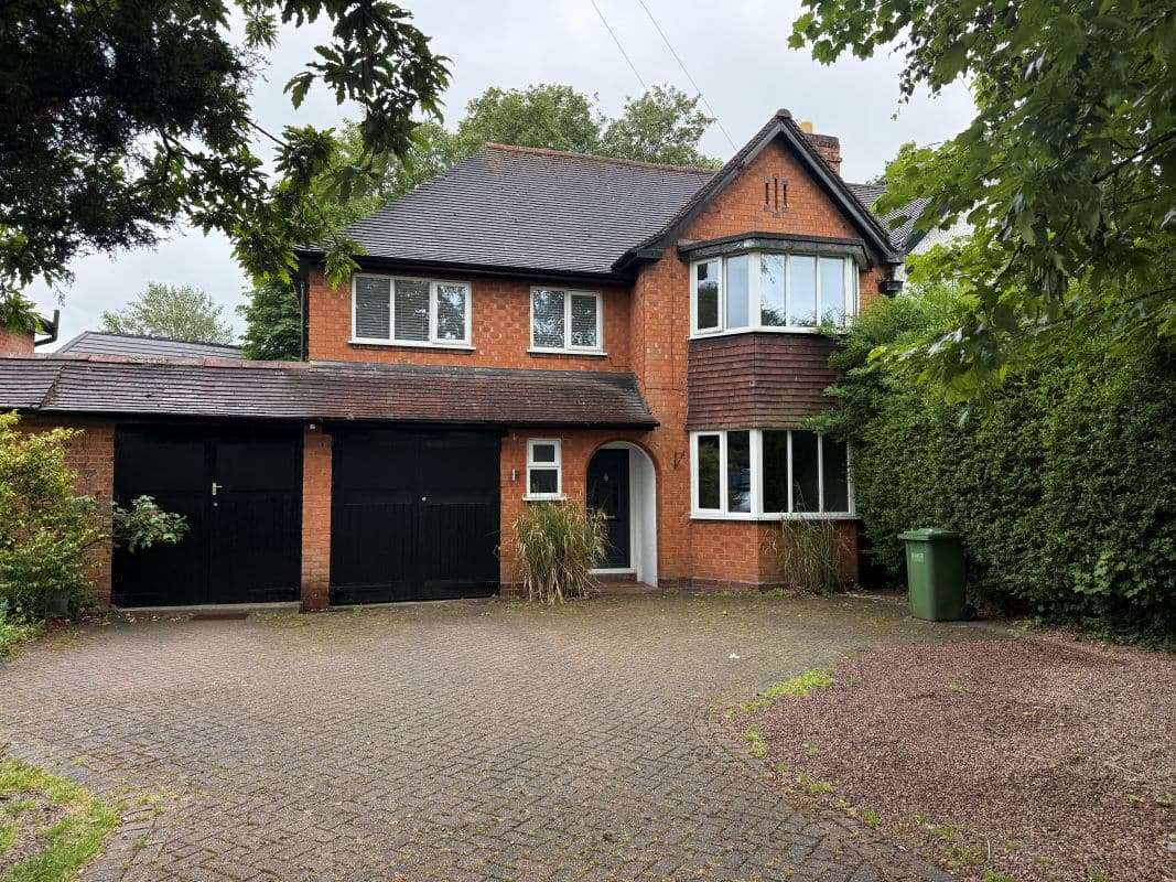 Freehold Four Bedroom Semi Detached Property