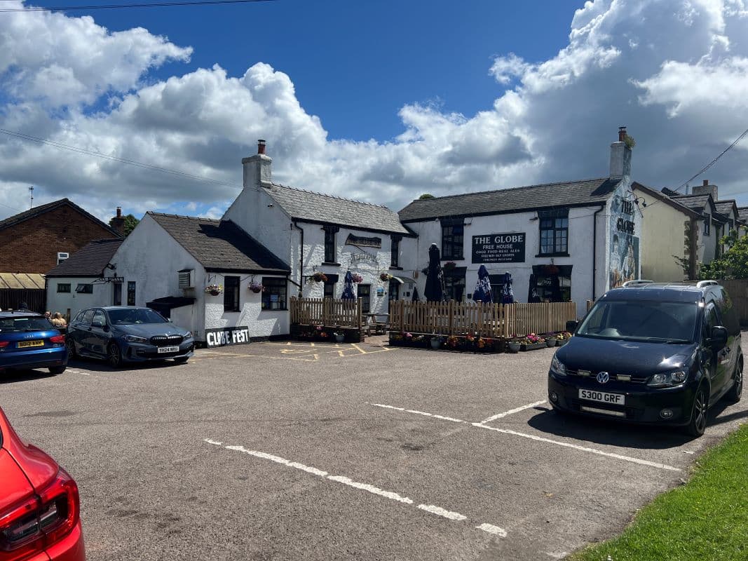 Detached Public House in Coleford