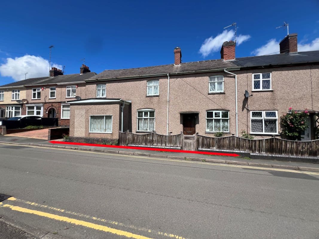 Freehold End Terraced House with Great Potential