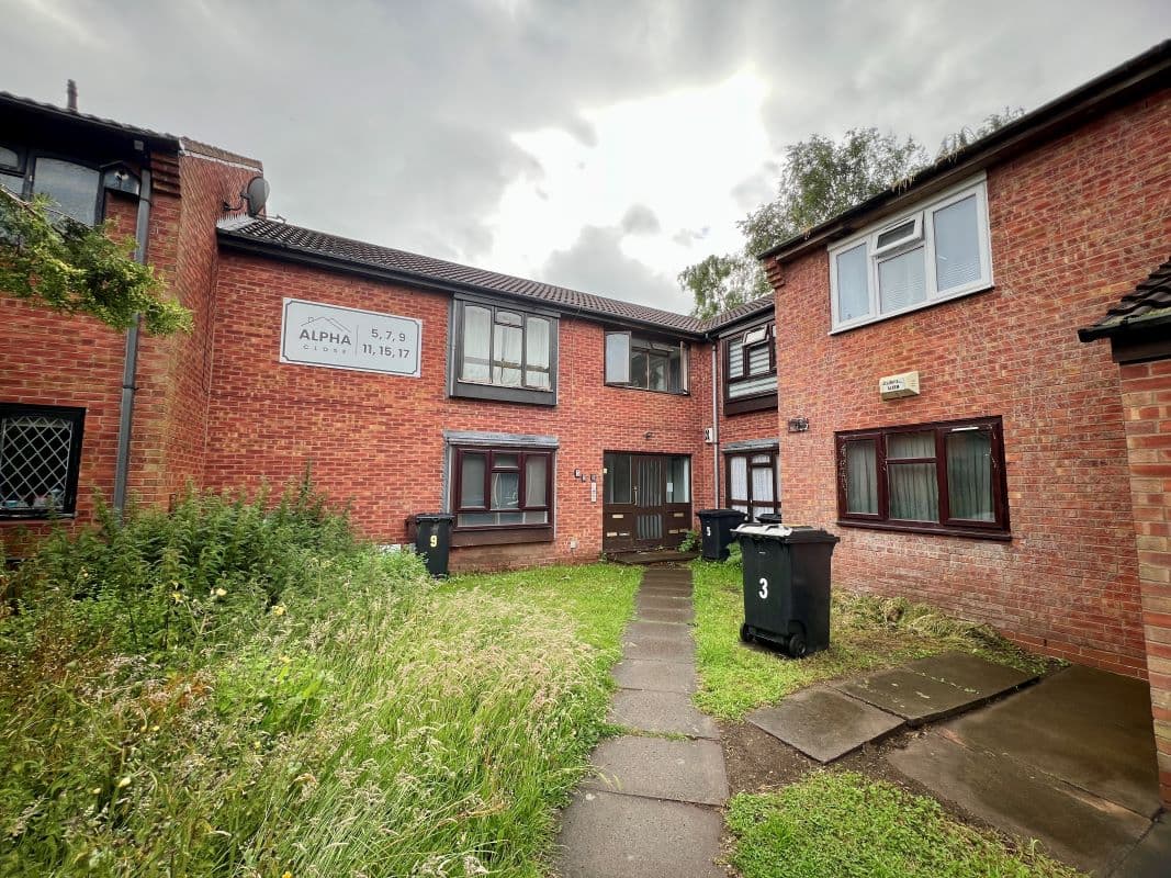 Vacant Leasehold Studio Apartment