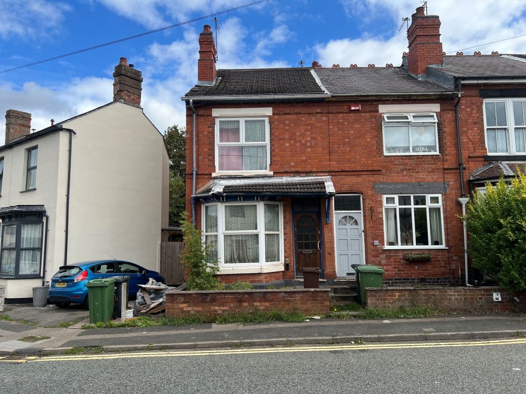 Vacant Freehold End Terraced Property