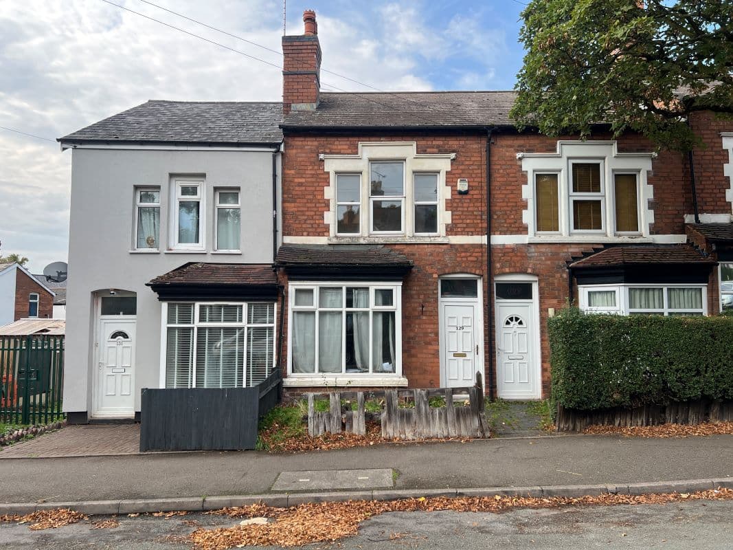 3 bedroom mid terraced house in Erdington