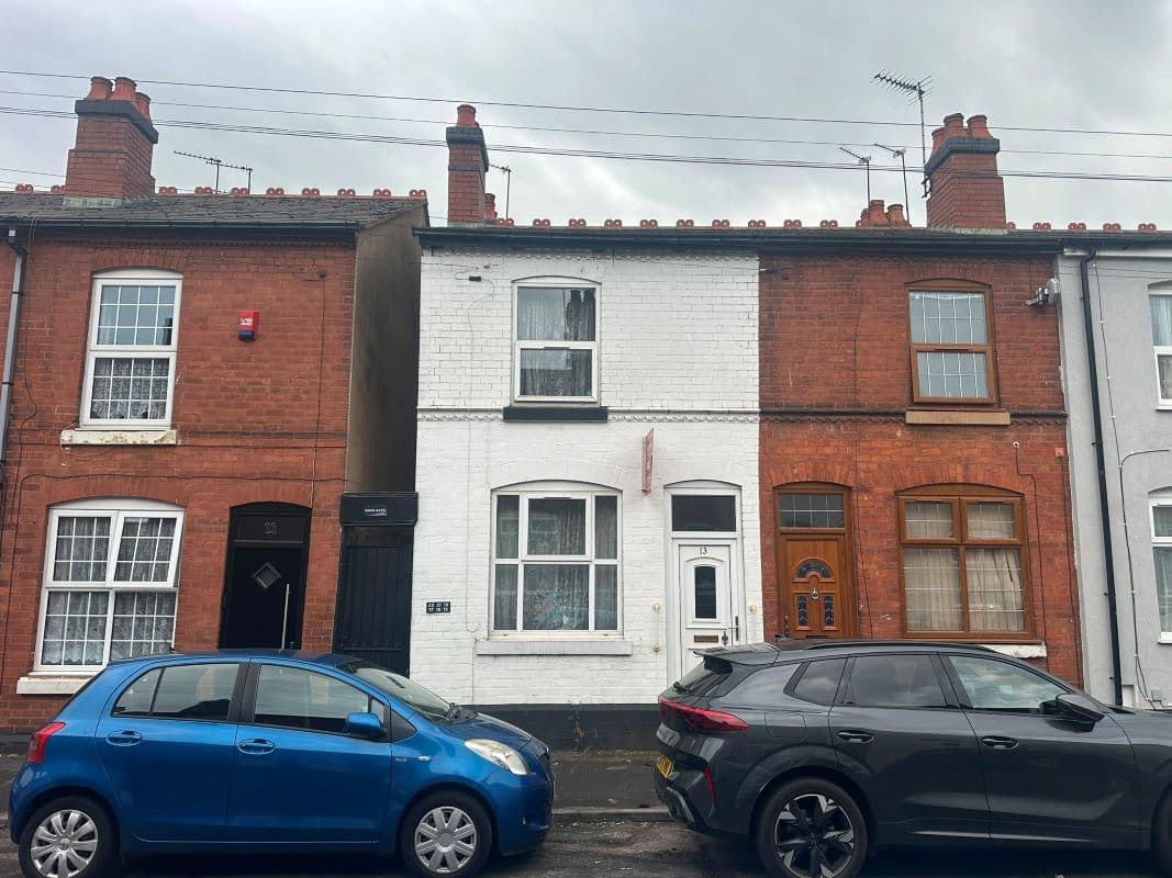 A Vacant Freehold Three Bedroom End Terraced Property
