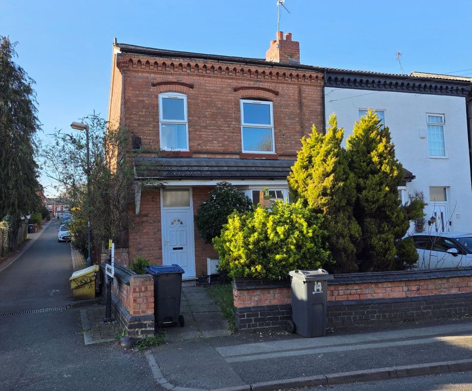 Freehold Vacant Semi-Detached House