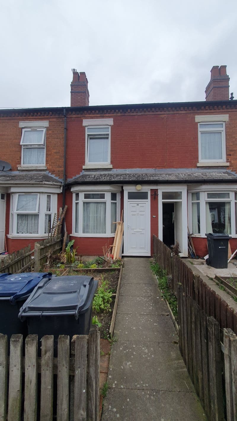 Freehold Investment - Mid Terraced House with Three Bedrooms