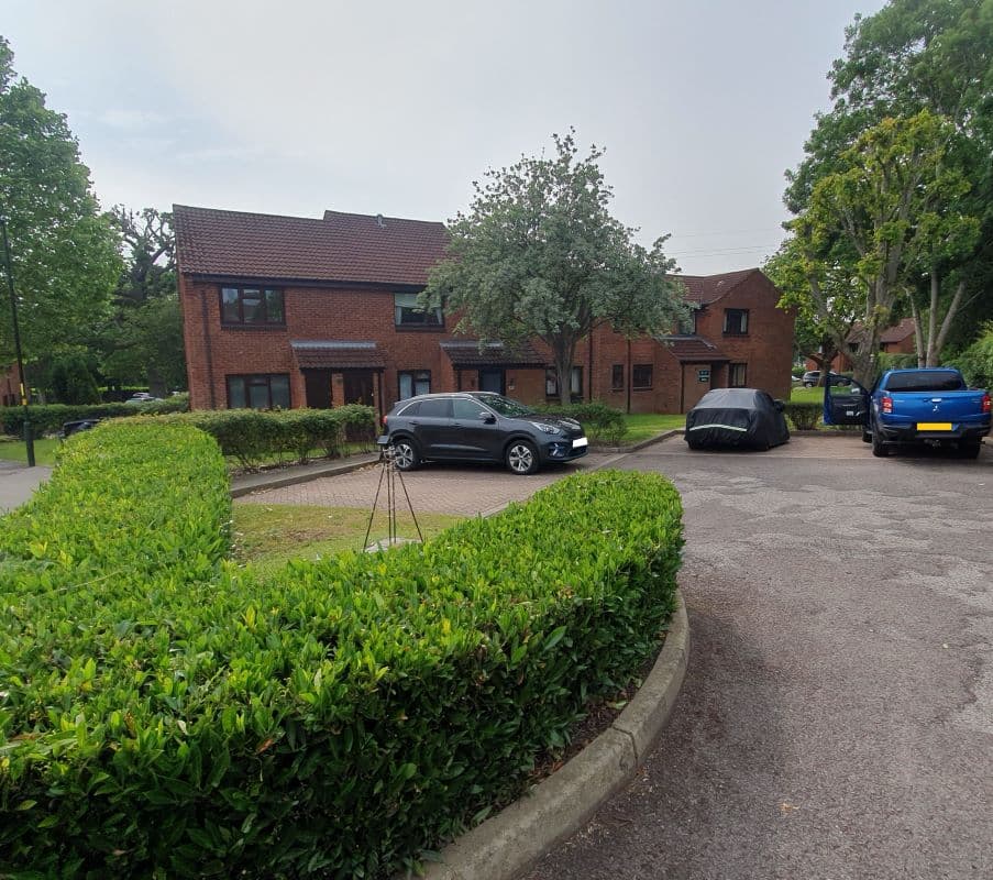 Leasehold Vacant Studio Apartment
