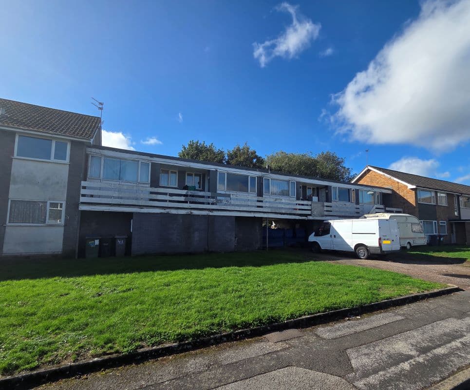 Leasehold Investment Flat Producing £6,000 per annum
