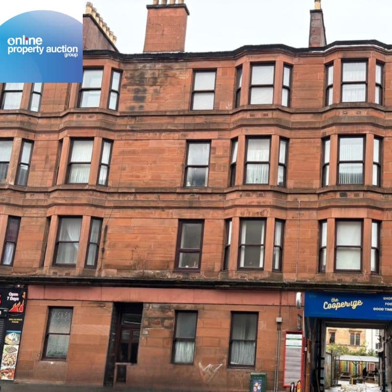 Beautifully Presented Traditional Tenement Flat in Glasgow's Southside