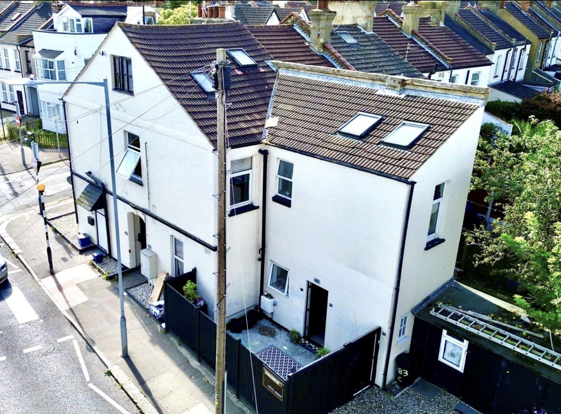 Leasehold First Floor Studio Apartment