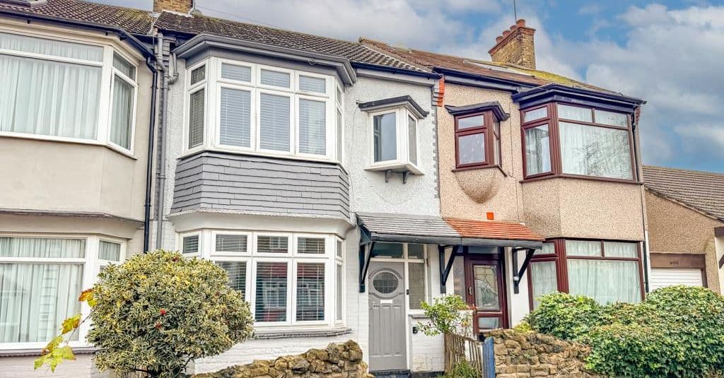 Residential Investment Opportunity: Substantial Freehold Mid-Terraced 4 Bedroom House