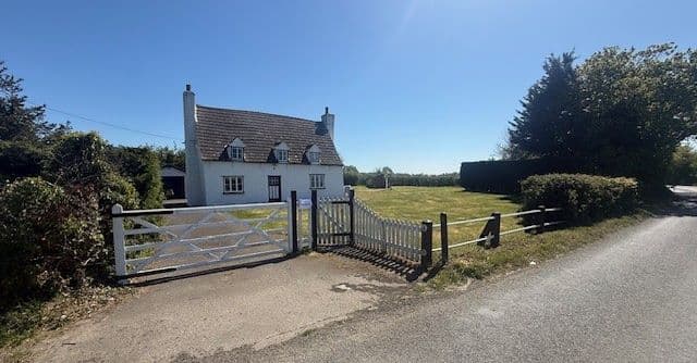 Vacant Freehold Grade II Listed Detached Cottage