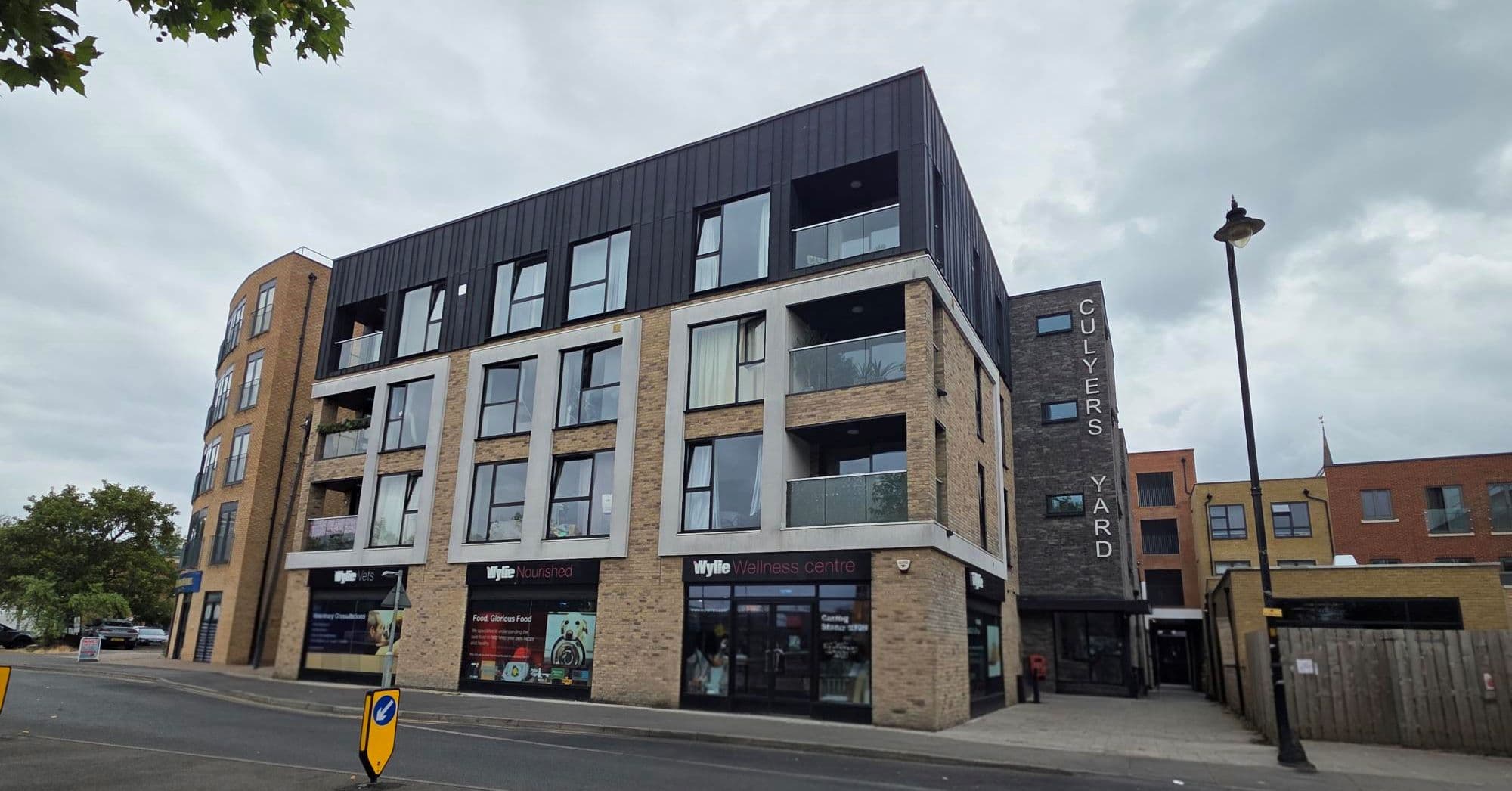 Buy to Let Investment: Tenanted One Bedroom Apartment Close to Brentwood Town Centre
