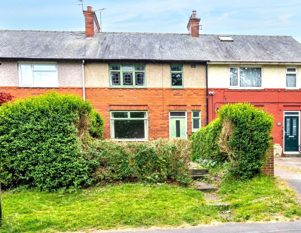 Freehold House Vacant Possession