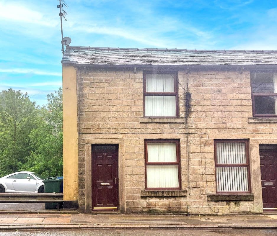 319 Burnley Road East, Rossendale, Lancashire, BB4 9JR