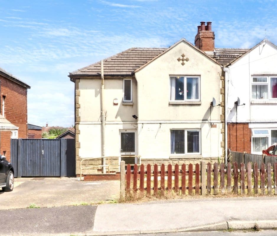 Freehold House Vacant Possession