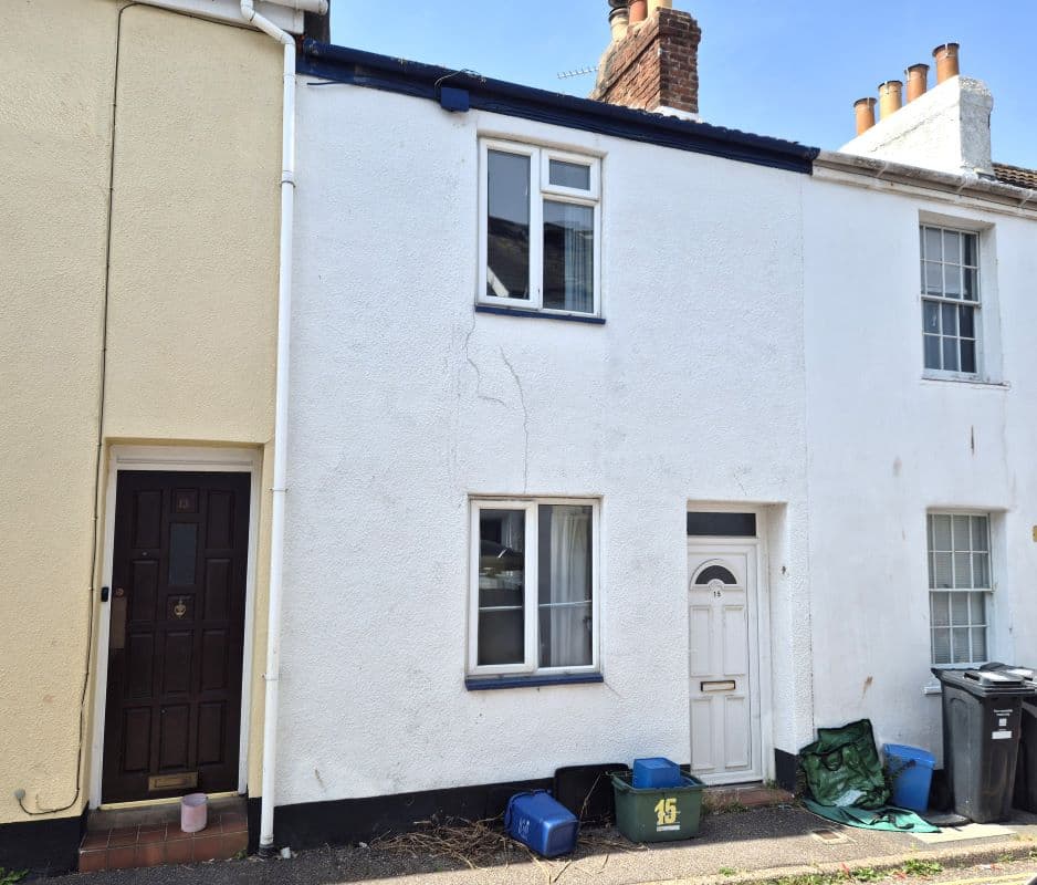 Freehold House Vacant Possession