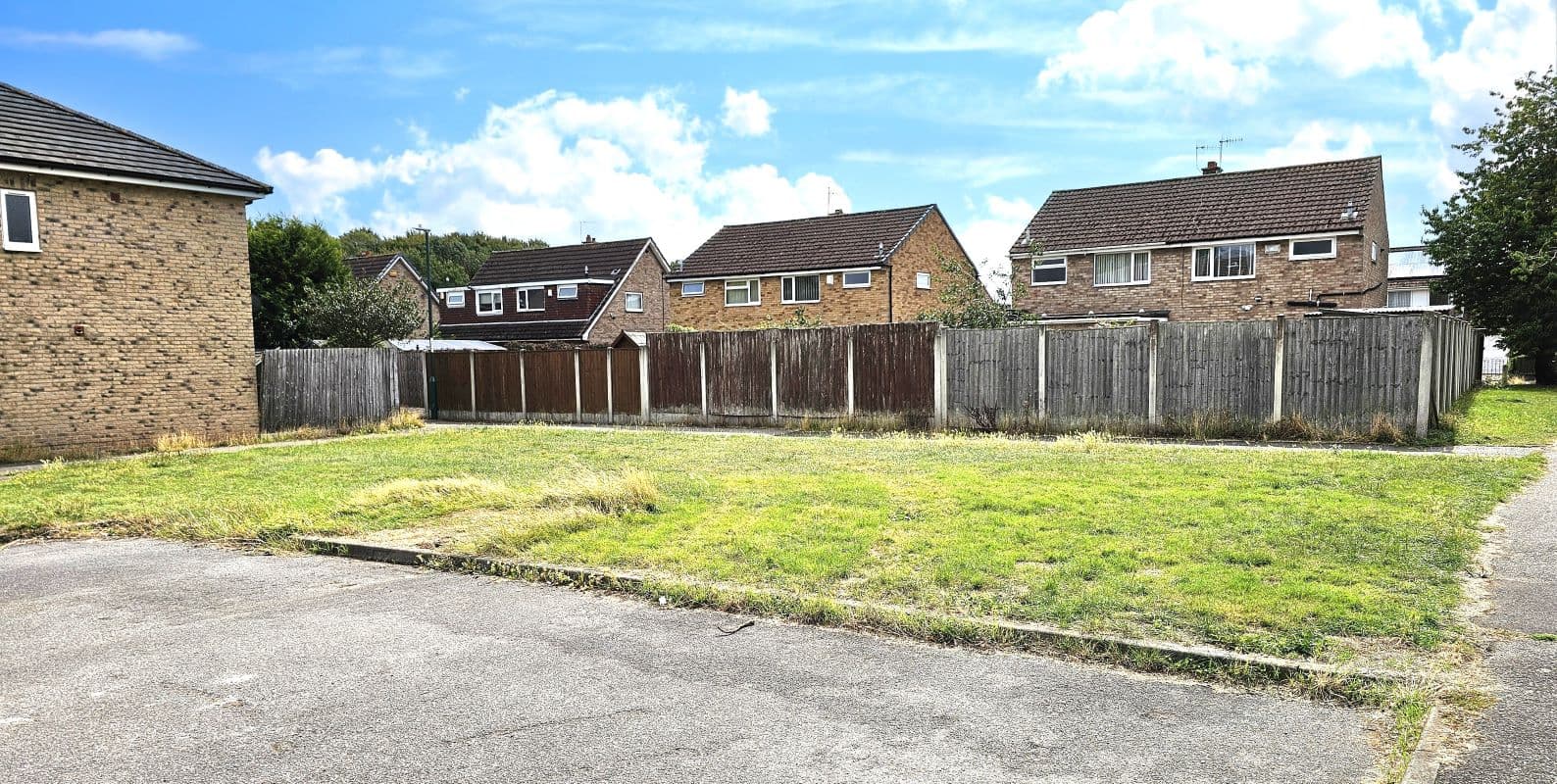 Land at Cernan Court, Nottingham, NG6 7AX