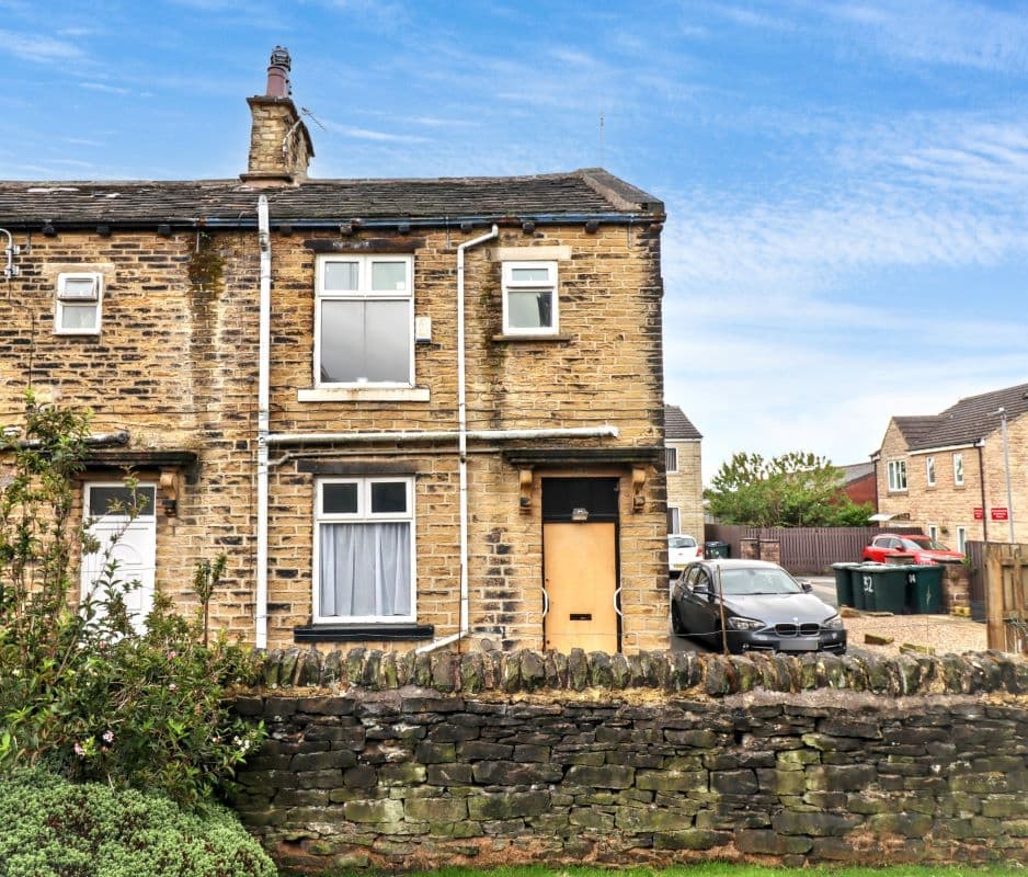 Freehold House Requiring Modernisation