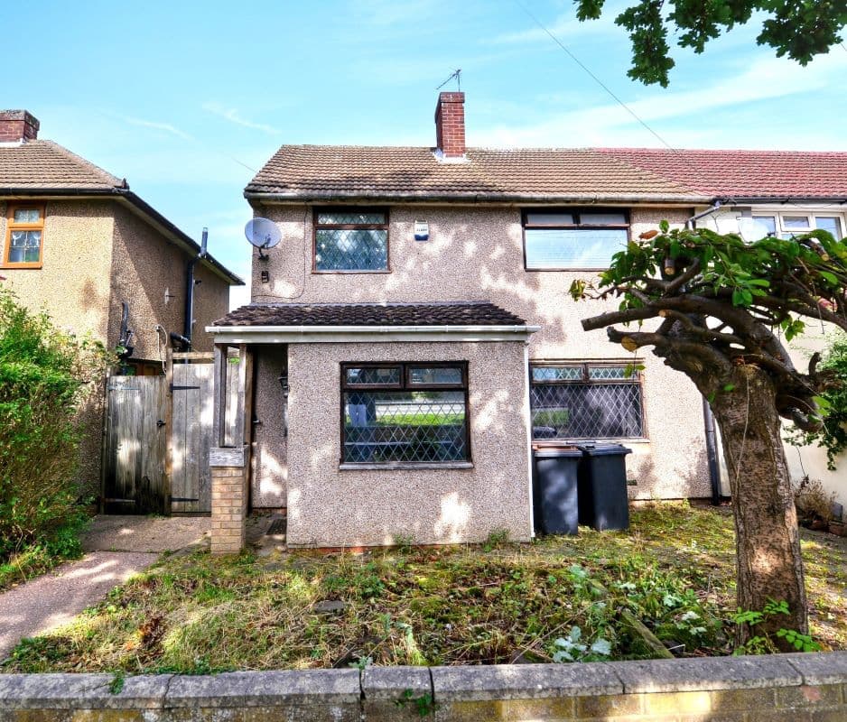 Freehold House Vacant Possession