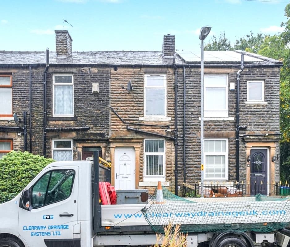 Leasehold House Vacant Possession