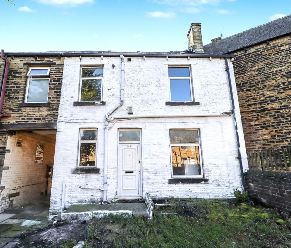 Freehold House Vacant Possession