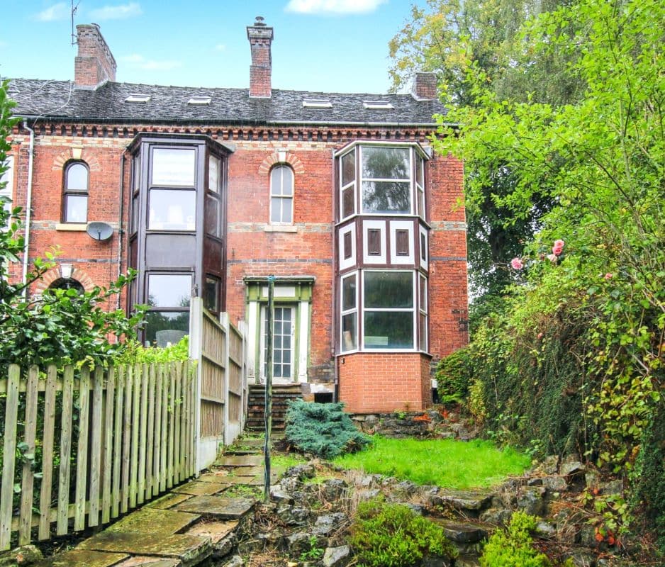 Freehold House Vacant Possession