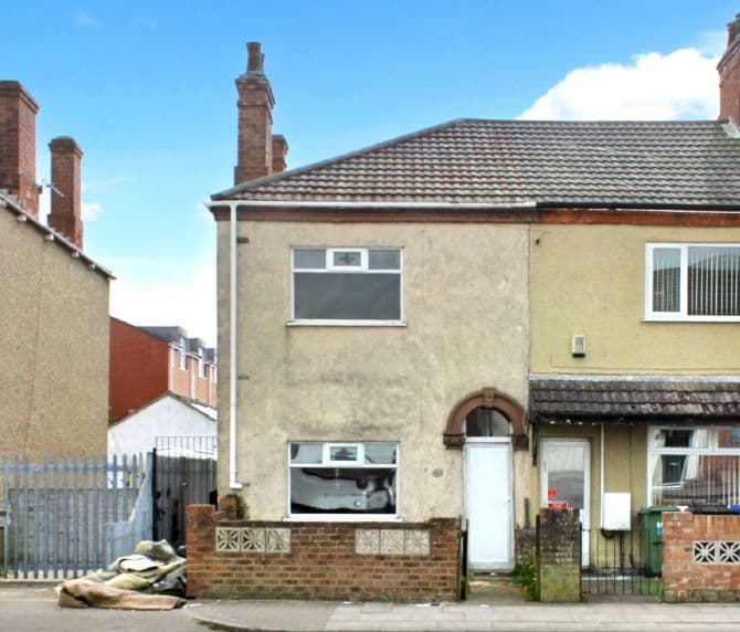 Freehold House Vacant Possession