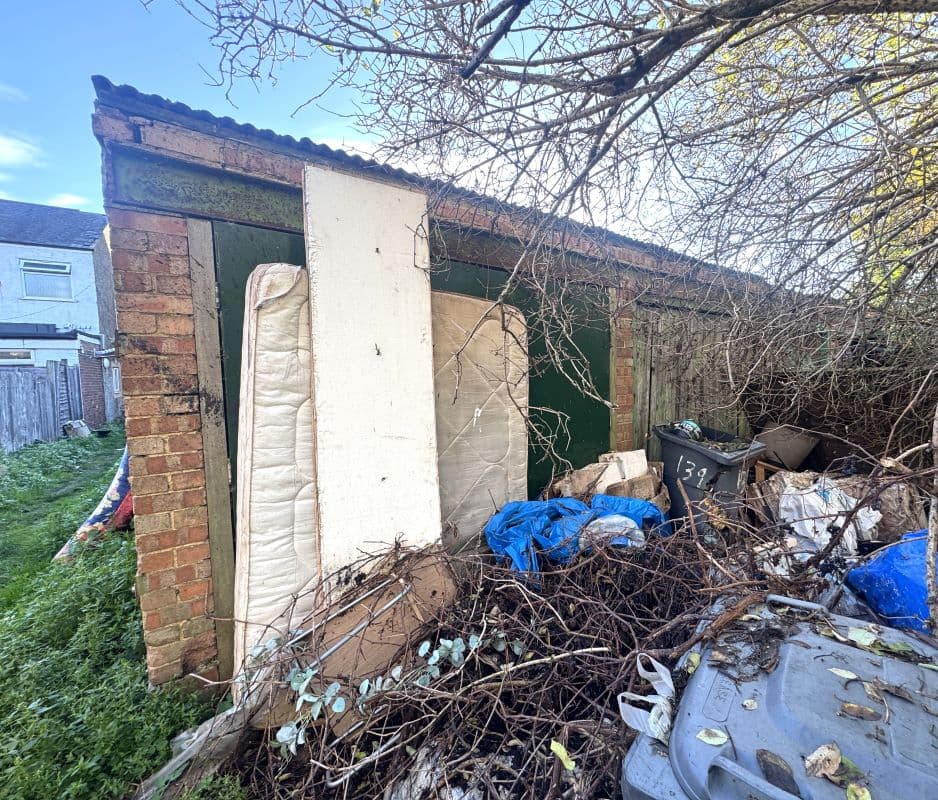 Garage at 133(B) Willoughby Lane