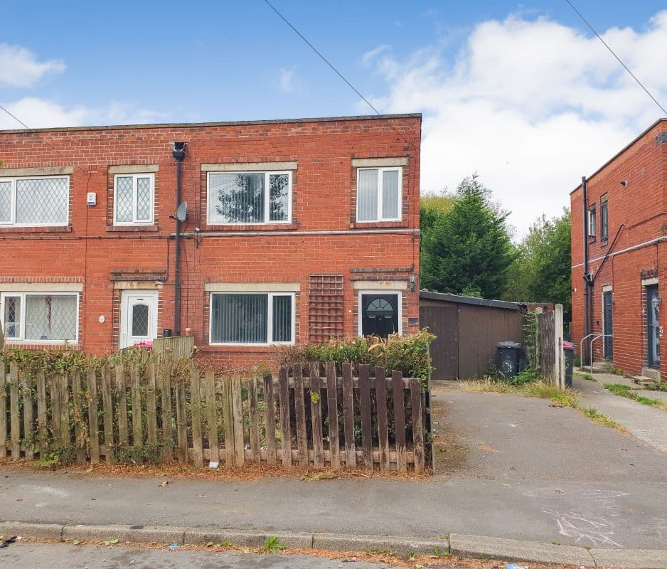 Freehold House Vacant Possession