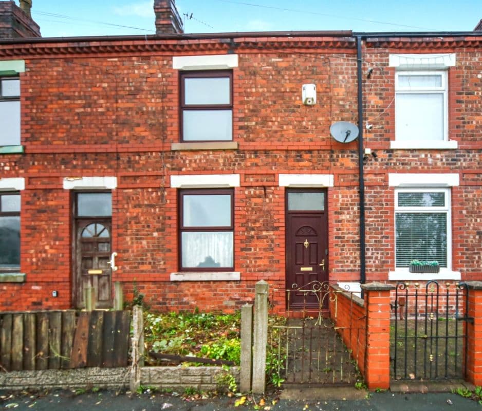 Freehold House Vacant Possession