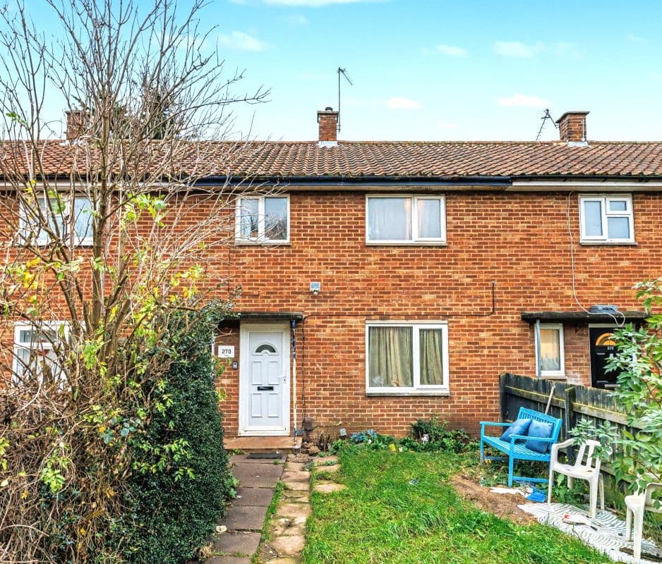 Freehold House Vacant Possession