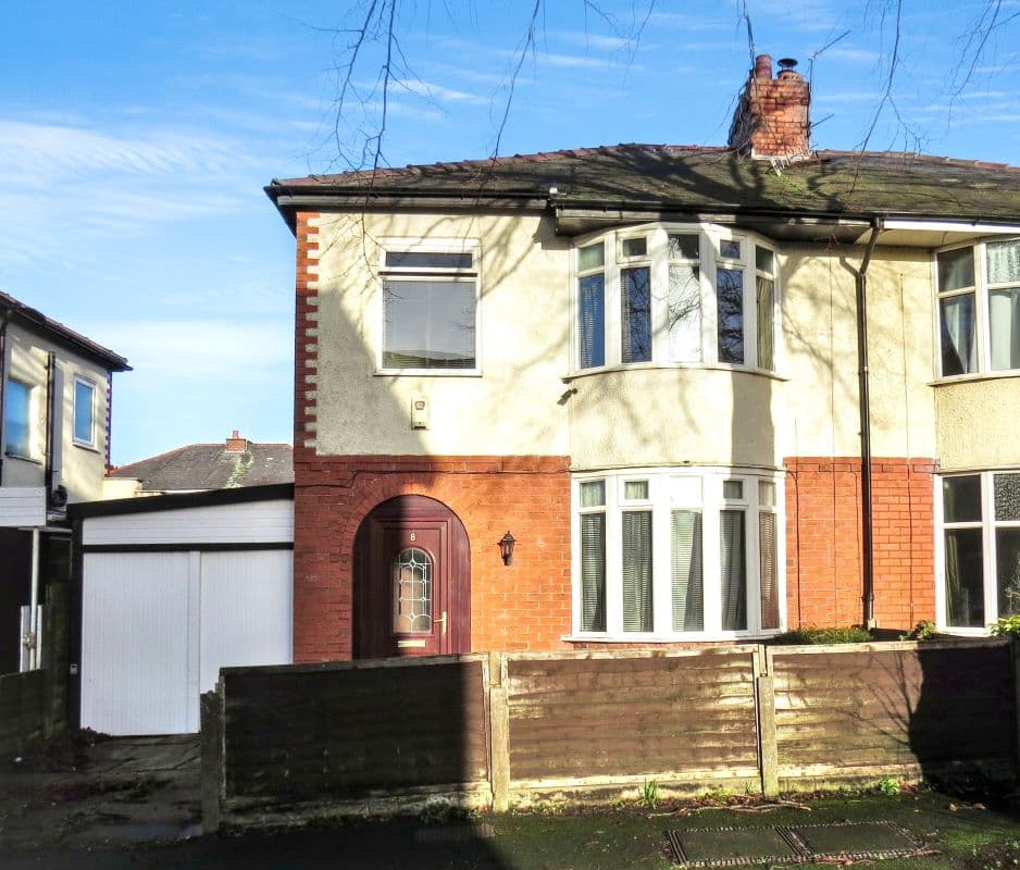 Freehold House Vacant Possession